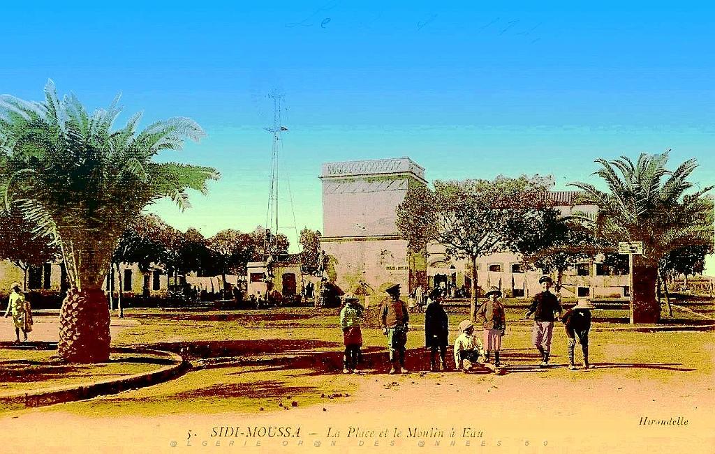 Sidi Moussa - La place et le moulin a eau.jpg